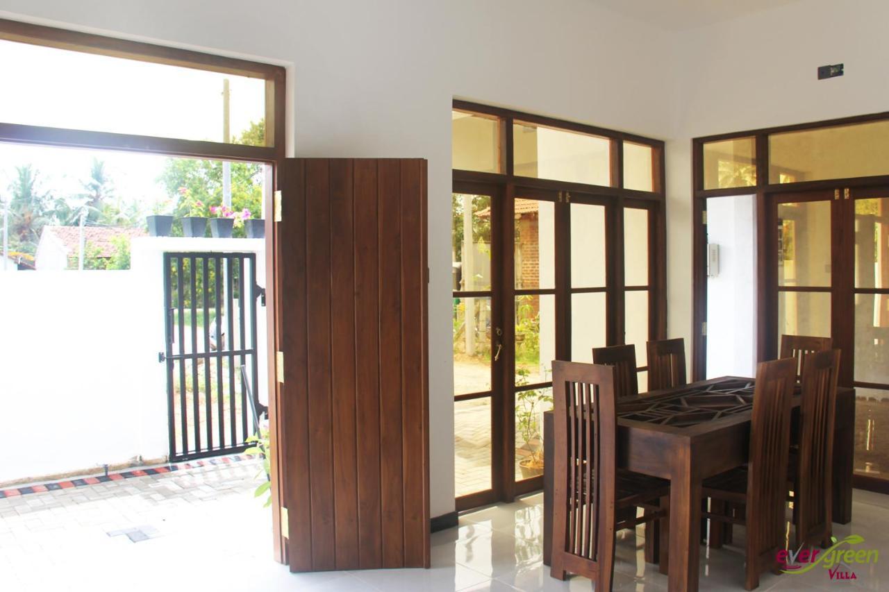 Ever Green Villa Negombo Exterior foto