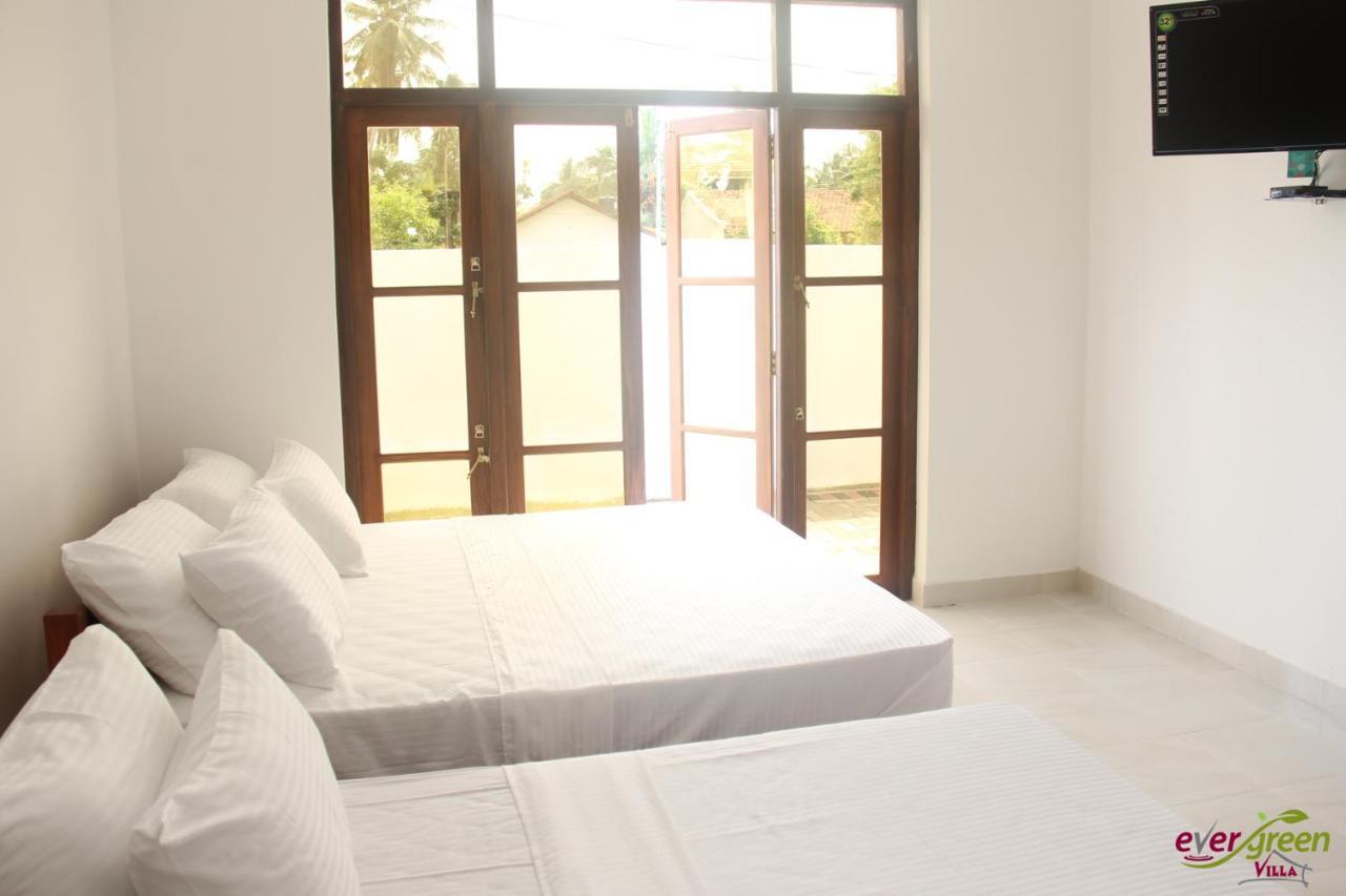 Ever Green Villa Negombo Exterior foto